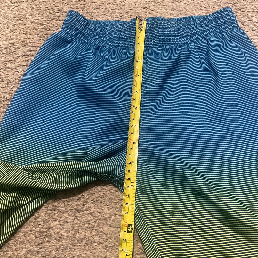 Boys Nike swim trunks - Picture 11 of 11